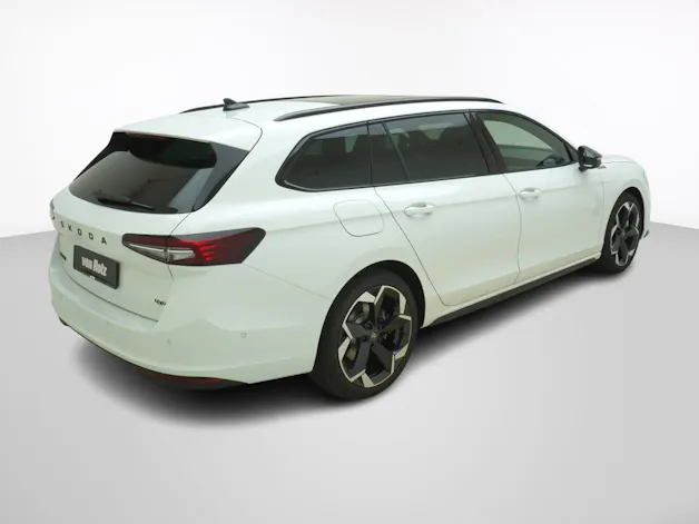 Škoda Superb 2.0 TDI Sportline 4x4 DSG