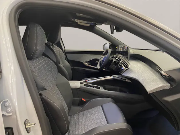 Peugeot 5008 1.2 Hybrid Allure Premium