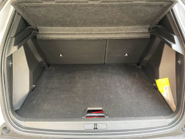 Peugeot 2008 1.2 Hybrid 145 GT