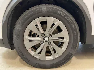 Peugeot 2008 1.2 Hybrid 145 GT