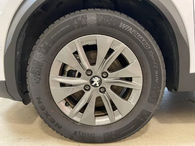 Peugeot 2008 1.2 Hybrid 145 GT