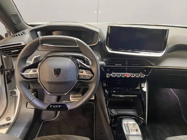 Peugeot 2008 1.2 Hybrid 145 GT