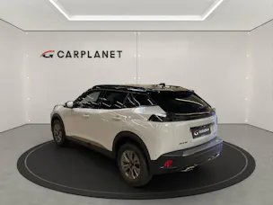 Peugeot 2008 1.2 Hybrid 145 GT