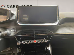 Peugeot 2008 1.2 Hybrid 145 GT