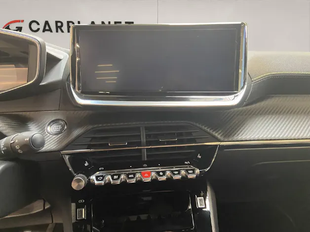 Peugeot 2008 1.2 Hybrid 145 GT