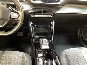 Peugeot 2008 1.2 Hybrid 145 Allure