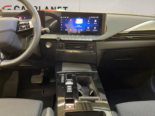 Opel Astra 1.2 T Hybrid Edition
