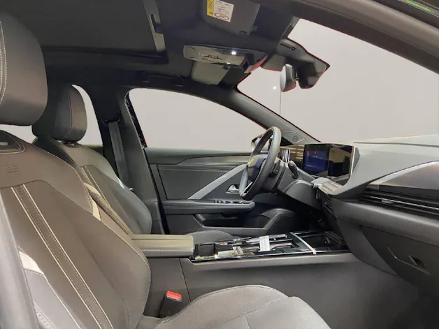 Opel Astra Sports Tourer 1.2 T Hybrid GS