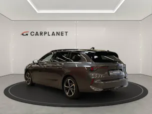 Opel Astra Sports Tourer 1.2 T Hybrid GS
