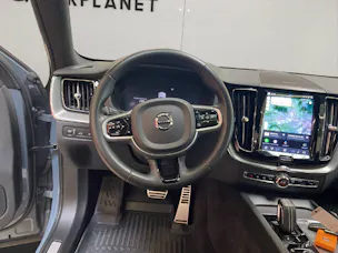 VOLVO XC60 2.0 T6 TE R-Design eAWD