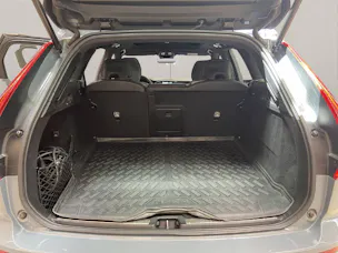VOLVO XC60 2.0 T6 TE R-Design eAWD
