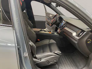 VOLVO XC60 2.0 T6 TE R-Design eAWD