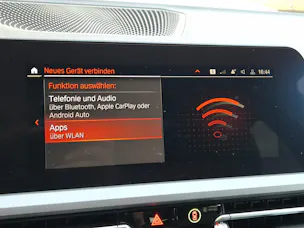 BMW 330e x DriveTouring Steptronic