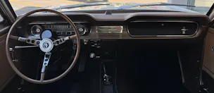 Ford V8 Fastback 302
