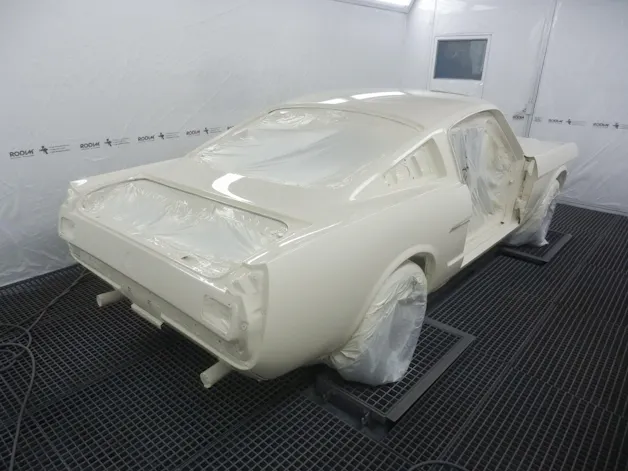 FORD V8 Fastback 302