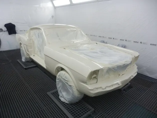 FORD V8 Fastback 302