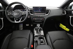 Fahrzeugbild KIA Ceed SW 1.5 T-GDi MHEV GT-Line