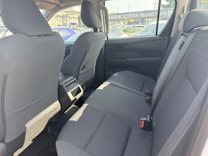 Fahrzeugbild TOYOTA Hilux Double Cab.-Pick-up 59KWh Comfort