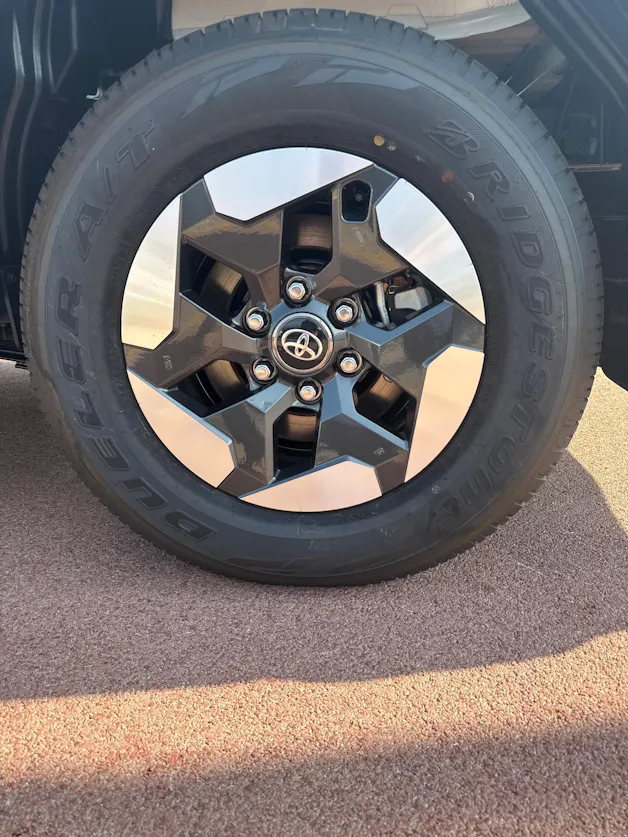 Toyota Hilux Double Cab.-Pick-up 59KWh Comfort