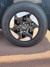 https://vehicle.imgix.net/4410424/b13d804c-1856-48e9-a034-d3ac4bb7c712.jpg