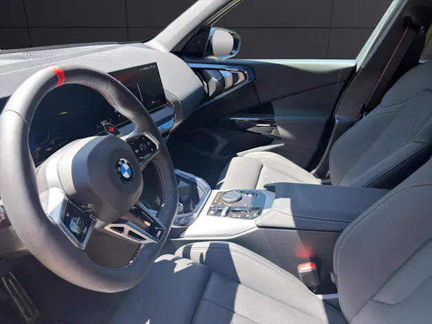 BMW X3 M50i