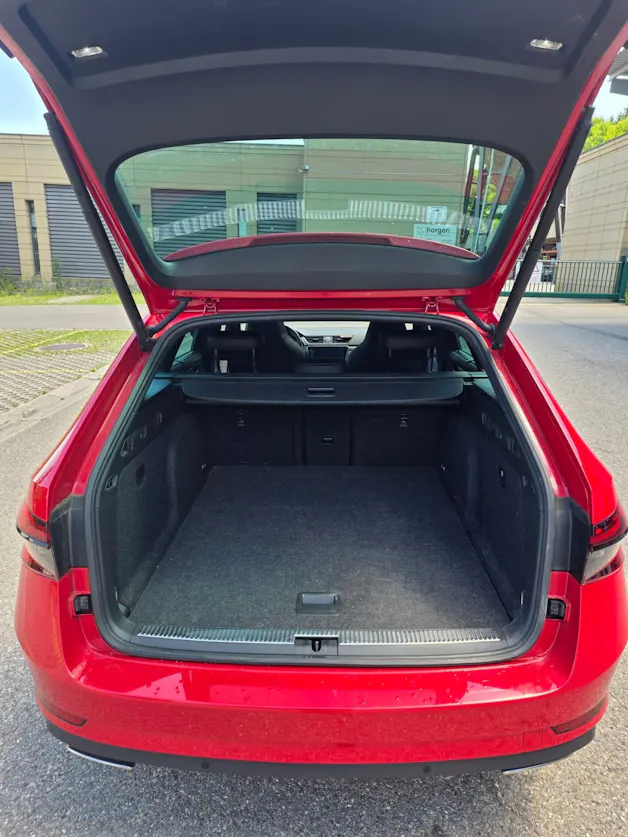 Škoda Superb Combi 2.0 TSI 280 SportLine 4x4 DSG