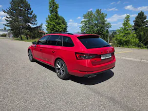 SKODA Superb Combi 2.0 TSI 280 SportLine 4x4 DSG