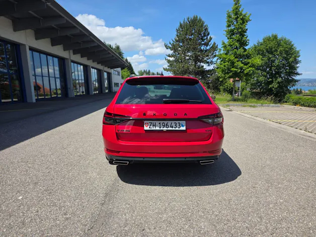 Škoda Superb Combi 2.0 TSI 280 SportLine 4x4 DSG
