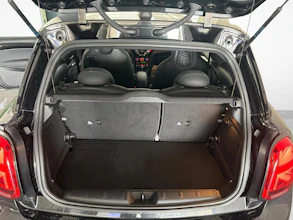 https://vehicle.imgix.net/4410446/695c3939-05b3-4bfa-9829-be9fe95a6ff2.jpg
