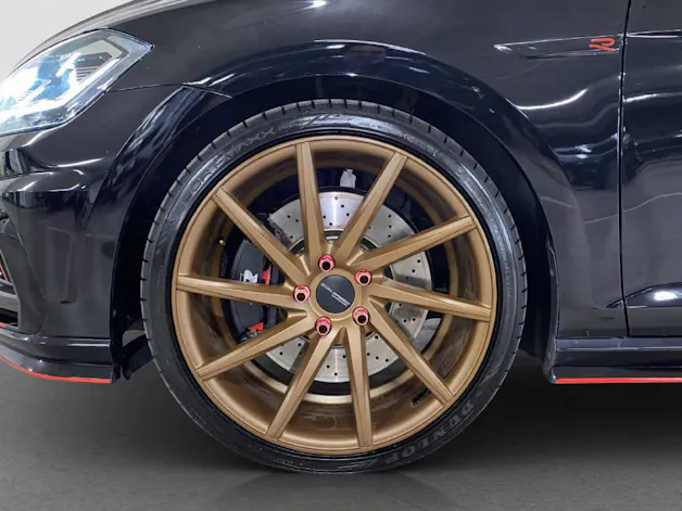 VW Golf VII 2.0 TSI R DSG 4motion