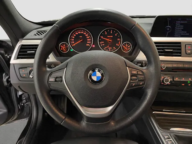 BMW 320d xDrive Touring