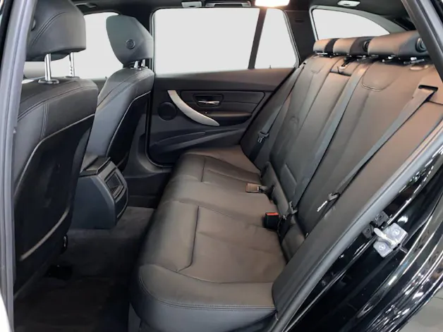 BMW 320d xDrive Touring