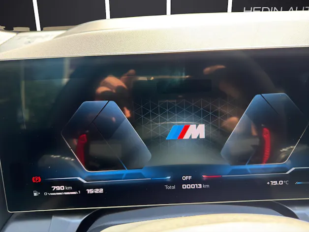 BMW X3 M50i