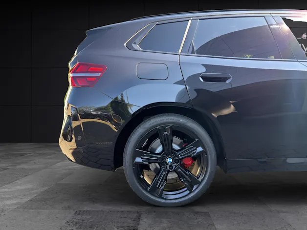 BMW X3 M50i