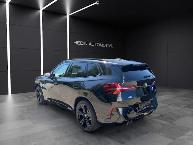BMW X3 M50i