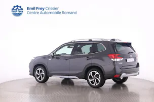 Subaru Forester Station 2.0i e-Boxer Luxury