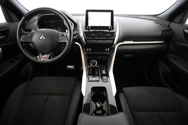 Fahrzeugbild MITSUBISHI ECLIPSE CROSS