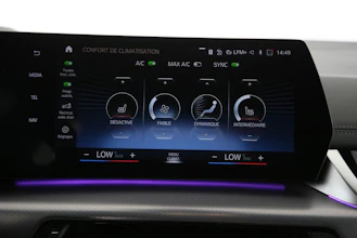 https://vehicle.imgix.net/4410473/9d81bc9d-b58c-463a-93fb-2296b8ae9aac.jpg