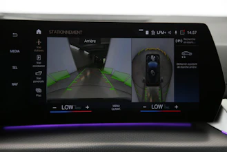 https://vehicle.imgix.net/4410473/fe871701-aa04-45fa-99cb-e84d1708bdeb.jpg