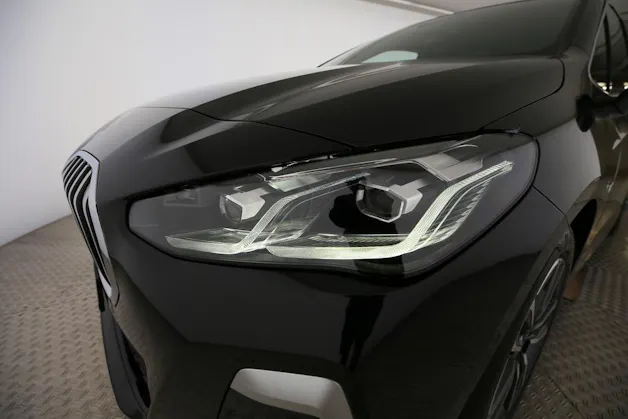 BMW 223d xDrive Active Tourer