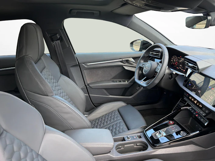 Fahrzeugbild AUDI RS3