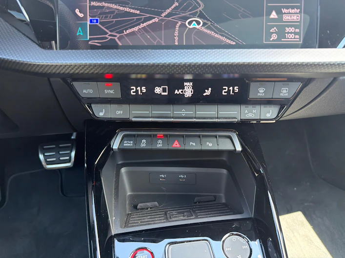 Fahrzeugbild AUDI RS3