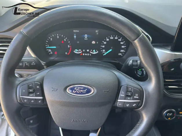 FORD Kuga 2.0 EcoBlue Titanium 4x4