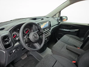 https://vehicle.imgix.net/4410485/6eac62c6-c70b-4f9b-b7e0-d46067aa91e7.jpg