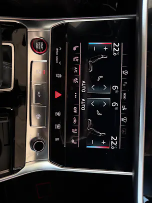AUDI RS7 4.0 V8 TFSI performance quattro T-Tronic