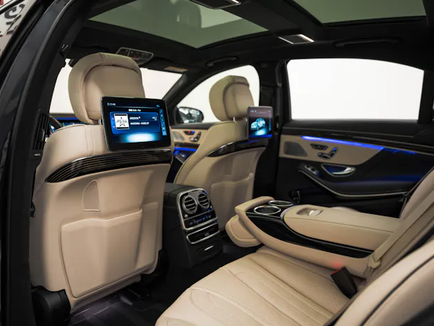 MERCEDES-BENZ S 560 V8 AMG Line 4matic lang