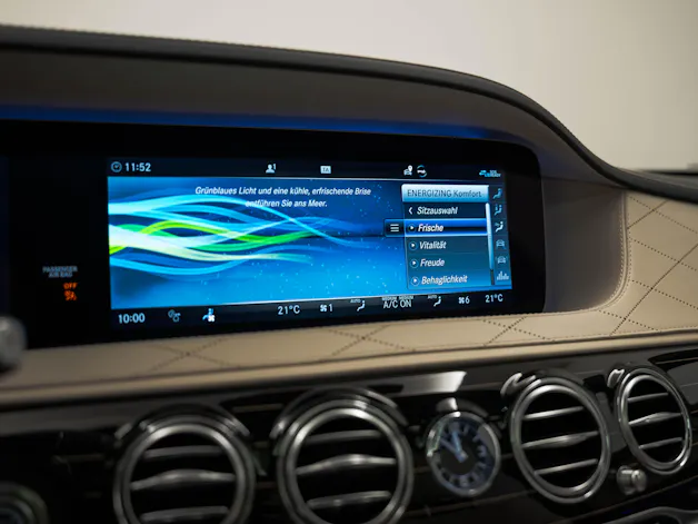 MERCEDES-BENZ S 560 V8 AMG Line 4matic lang