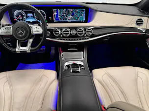 Mercedes-Benz S 560 V8 AMG Line 4matic lang