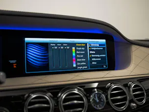MERCEDES-BENZ S 560 V8 AMG Line 4matic lang