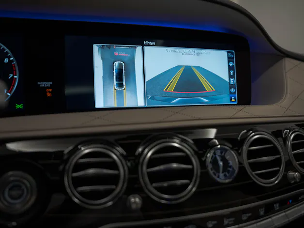 MERCEDES-BENZ S 560 V8 AMG Line 4matic lang